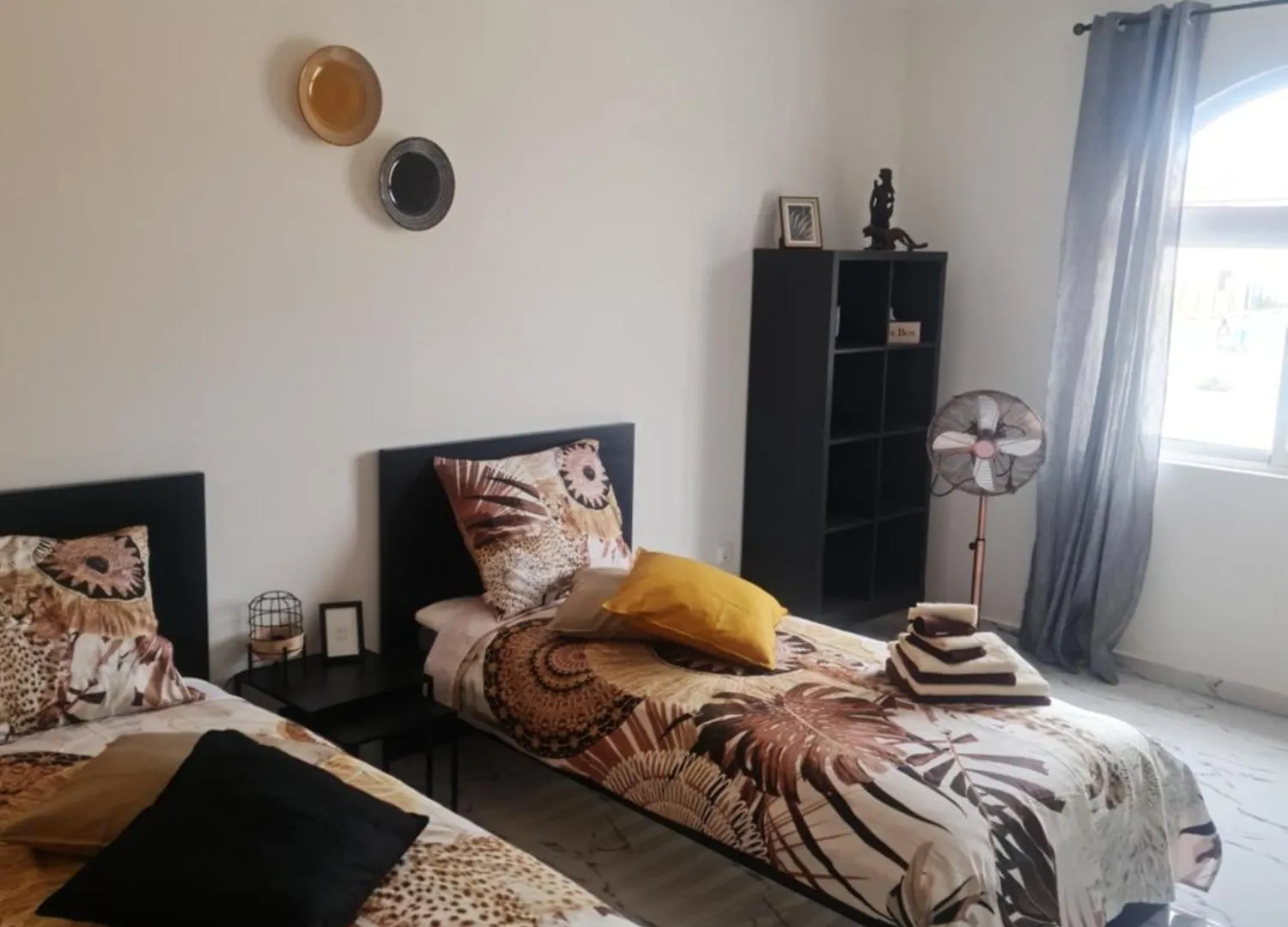 Deluxe B&B 