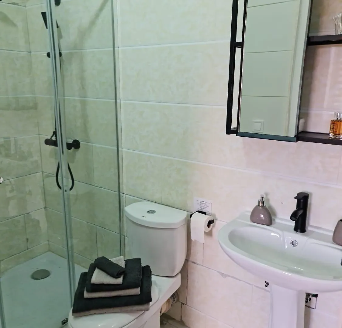 Alojamento de Acomodação e Pequeno-almoço Deluxe B&B 