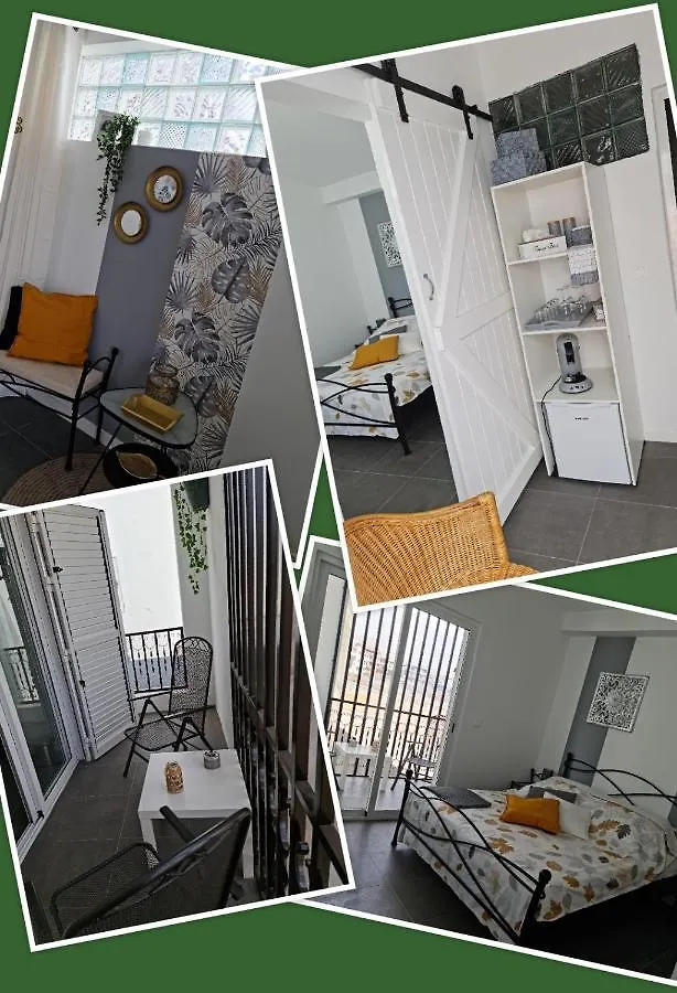 Deluxe B&B 