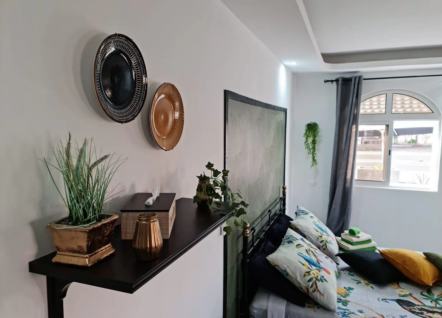 Deluxe B&B 